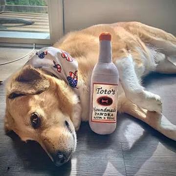 Nestpark Toto's Plush Squeaky Crinkle Dog Toy - Funny Gifts for Medium, Small and Large Dogs - Cute Stuffed Toys for Dog Birthdays