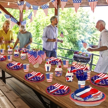 TURNMEON 168 Pcs 4th of July Party Supplies Set