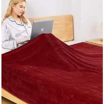 Fleece Queen Size Summer Blanket All Season 350GSM Lightweight Throw for The Bed Extra Soft Brush Fabric Winter Warm Sofa Blanket 90" x 90"(Red Queen)