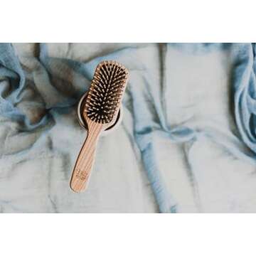 TEK - Medium Rectangular Ash Wood Brush with Short Tooth Handmade in Italy, for Fine or Straight Hair - 22 x 5.5 cm