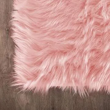 Latepis Pink Faux Fur Rug for Cozy Home Decor