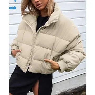 KYL Women's Winter Cropped Puffer Jacket Oversized Zip-Up Quilted Puffy Short Down Coat Beige Small