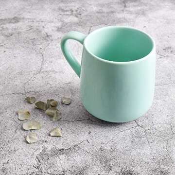 Bosmarlin Large Glossy Ceramic Coffee Mug, Tea Cup for Office and Home, 18 oz, Suitable for Dishwash...