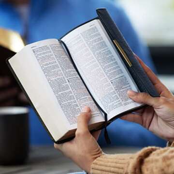 Nelson's Classic Companion NKJV Bible (Black Bonded Leather)