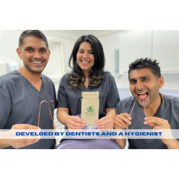 Copper Tongue Scraper for Adults & Kids - Easy to Use, Wider Scraping Coverage for Fresher Breath and Cleaner Mouth - Natural Tongue Cleaner with Travel Case by PURE EARTH essentials (1 Piece/Pack)