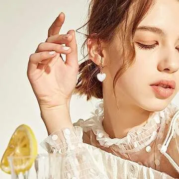 Honbay 40PCS Enamel Alloy Charms Pendant Dainty Cute Love Heart Shaped Pendants Valentine's Day Pendant Bead Charms for Keychains Earrings Bracelets Necklaces Jewelry Making and DIY Crafts (White)