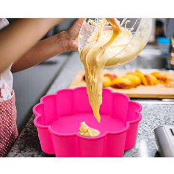 Meiyouju 2 Pack Flower Shape Silicone Cake Pans