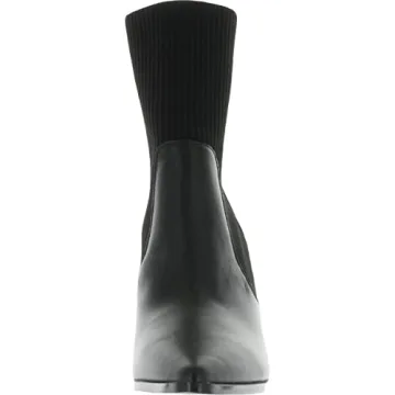 Steve Madden Women's Tackle Ankle Boot in Black Leather - Stylish and Comfortable