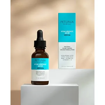 Hydrating Hyaluronic Acid Serum with Vitamin C for All