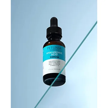 Hydrating Hyaluronic Acid Serum with Vitamin C for All