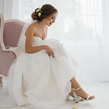 DREAM PAIRS Chunk Low Heeled Sandals for Women