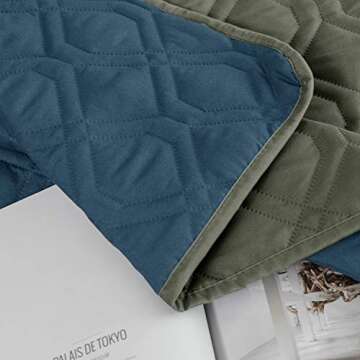 Ameritex Waterproof Dog Bed Cover - Reversible Pet Blanket