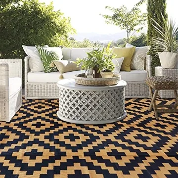 SAND MINE Reversible Mats for Stylish Outdoor Spaces