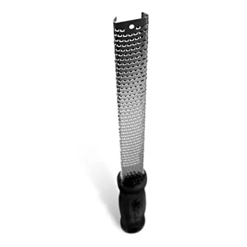 Essential Microplane Classic Zester Grater for Every Kitchen
