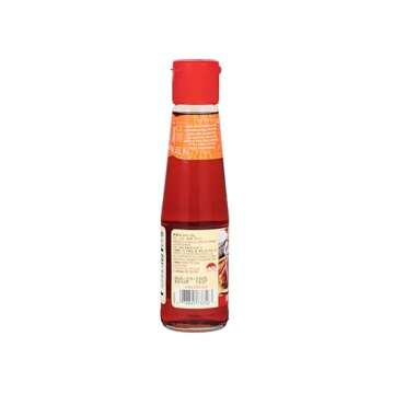 Lee Kum Kee Chili Oil (7 oz - 1 Pack), Crafted from Dried Chili Peppers and Soybean Oil, Spicy, Perfect for Dipping, Cold Dishes, Sichuan and Hunan Dishes