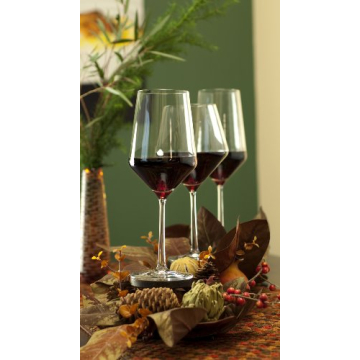 ZWIESEL GLAS Pure Burgundy Red Wine Glass (Set of 4), Graceful Burgundy Glasses for Red Wine, Dishwasher-Safe Tritan Crystal Glasses, Made in Germany (23 Ounce)