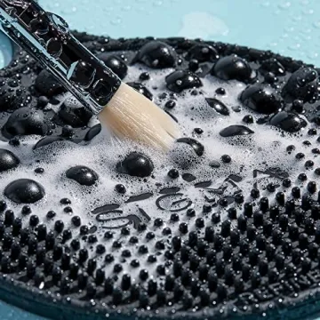 Sigma Beauty Palmat Makeup Brush Cleaner Ideal for Travel