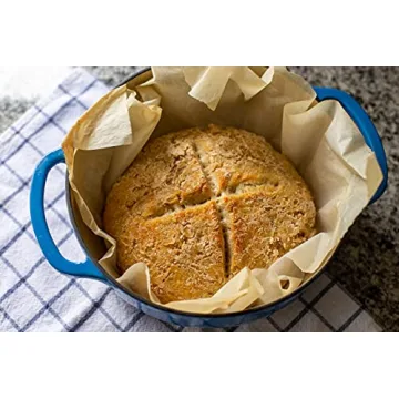 Lodge 6 Quart Enameled Dutch Oven in Vibrant Blue