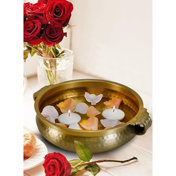 Serene Spaces Gold Handi Bowl - Elegant Centerpiece Decor