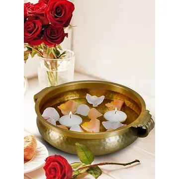 Serene Spaces Gold Handi Bowl - Elegant Centerpiece Decor