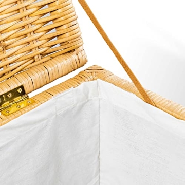 Stylish Wicker Storage Trunk for Versatile Décor