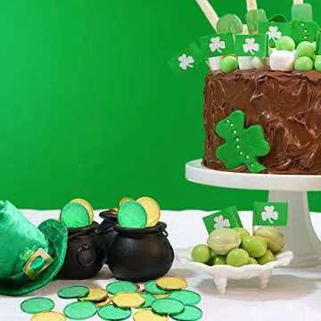 Gejoy 200 PCS St. Patrick's Day Shamrock Coins 3-Leaf Clover Good Luck Coins Green and Gold Plastic Table Sprinkles with Shamrocks Drawstring Bag for Party Supplies