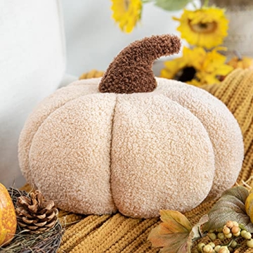 Ultra-Soft Teddy Fleece Pumpkin Pillow - Perfect Fall & Halloween Decor