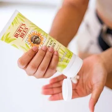 Burt's Bees After Sun Lotion with Hydrating Aloe Vera & Coconut Oil - Summer Essentials, Sunburn Rel...