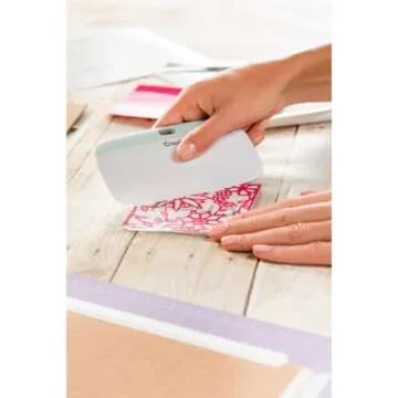 Efficient Cricut XL Scraper Tool for Crafting Enthusisasts