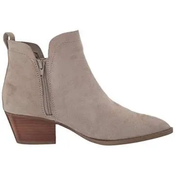 Stylish Carlos Vera Ankle Boots for Comfort and Versatility