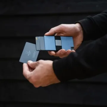 Ekster Aluminum Cardholder Wallet for Men | Metal Wallets with RFID Blocking Layer | Slim & Minimalist Aluminum Wallet with Push Button for Quick Card Access (Midnight Blue)