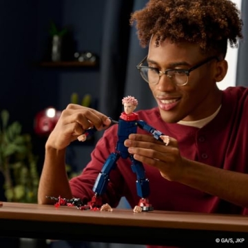 BLDR Yuji Itadori Buildable Action Figure Set 298 Pieces