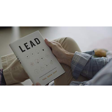 Lead 12 Gospel Principles for Leadership in the Church