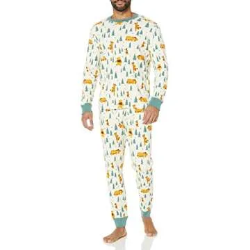 Amazon Essentials Disney | Marvel | Star Wars Men's Snug-Fit Pajama Sleep Sets, Pooh Holiday Forest - Mens Snug Fit, Large