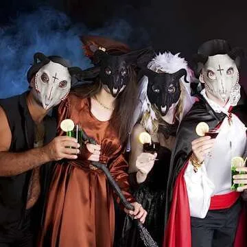 Black Goat Head Skull Mask Ram Horns Animal Skull Costume Mask Horror Demon Devil Evil Mask Cosplay Halloween Mardi Gras Full Face Mask Creepy Party Decoration Prop