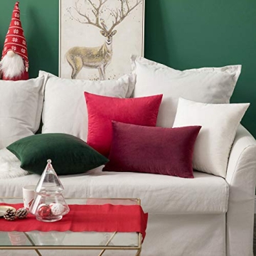 MIULEE Velvet Decorative Throw Pillow Covers Set