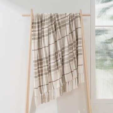 EVERGRACE Plaid Chenille Throw Blanket for Couch, Super Soft Cozy Decorative Farmhouse Plaid Throw with Tassels, Lightweight Chenille Knit Throw for Bed Sofa Gift Home Decor, Beige 50”x60”