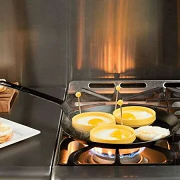 Lodge Carbon Steel Skillet - Durable and Versatile Cookware