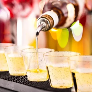 Jolly Chef 100 Pack Gold Plastic Cups - Elegant Party Tumblers