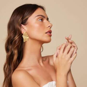 LILIE&WHITE Worn Gold Leaf Earrings Angel Wings Stud Earrings For Women Gold Stud Earrings Boho Earrings Bohemian Jewelry