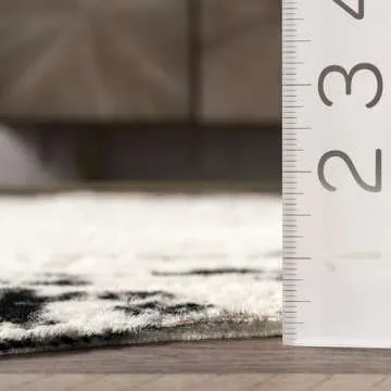 nuLOOM Iraida Faux Cowhide Rug in Stylish 4x5