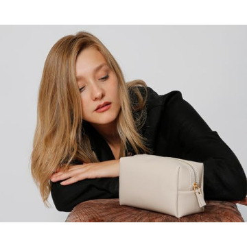 Personalized ChiaBags Bridesmaid Makeup Bag Custom Gift