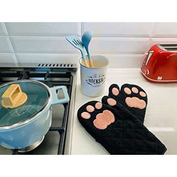 Cricket & Junebug Cat Paws Oven Mitts for Safe Cooking