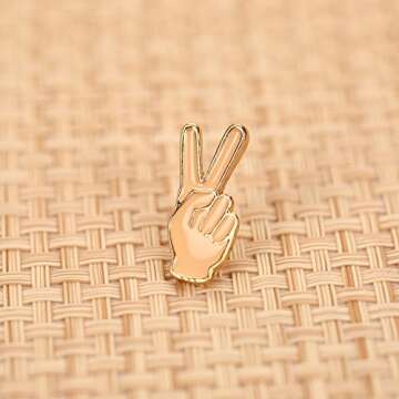 MeliMe Cute Cartoon Brooch Pins Enamel Brooches Lapel Pins Badge for Women Clothes Backpack Bag Decorative (brooches pins 12)