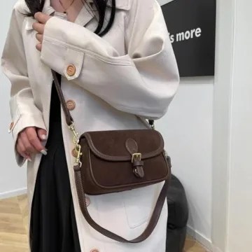 TYATVS Brown Suede Bag for Women Burgundy Suede Purse Fall Wine Purse Trendy Small Crossbody Bag Satchel Purse (Coffee)