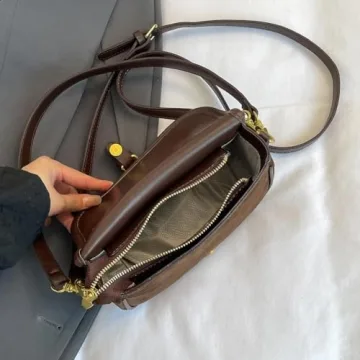 TYATVS Brown Suede Bag for Women Burgundy Suede Purse Fall Wine Purse Trendy Small Crossbody Bag Satchel Purse (Coffee)