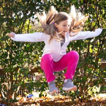 Hanes Girls Comfortsoft Ecosmart Jogger Sweatpants, White, Medium US