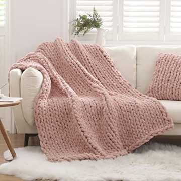 Luxurious WESHIONGOO Chunky Knit Blanket Throw in Pink