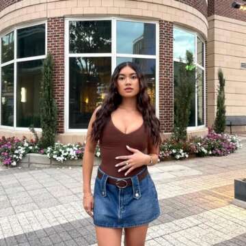 OMAKGI Women Seamless Tummy Control Shapewear Sculpting Thong Bodysuits Sleeveless Body Shaper(M,32-Brown)