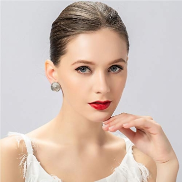 Gold Clip On Earrings for Women, Vintage Style Non Pierced